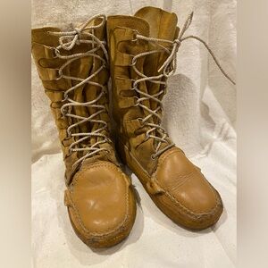 Handmade “Chief” Mocassin Shearling lined Lace Up boots Sz 7